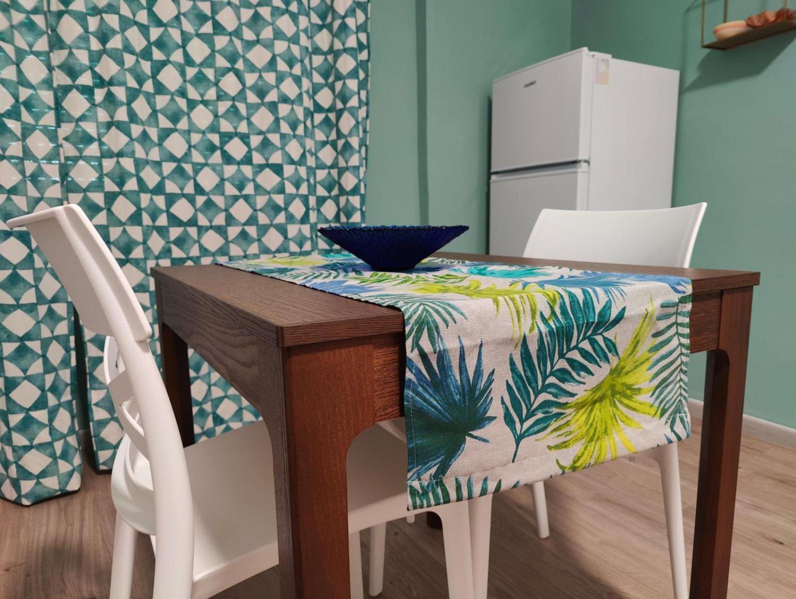 Apartment Colorland Rom